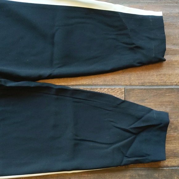 Aritzia Babaton Dexter Black Ankle Pants with White Stripe - Women's Small - Picture 4 of 7